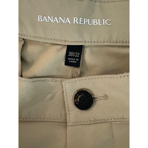 Banana Republic Men's Performance Pants Tan Khaki Chino Size 38x31 Slacks Pocket - Picture 5 of 10